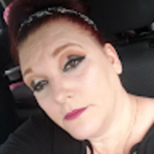 Meet your Posher, Michele